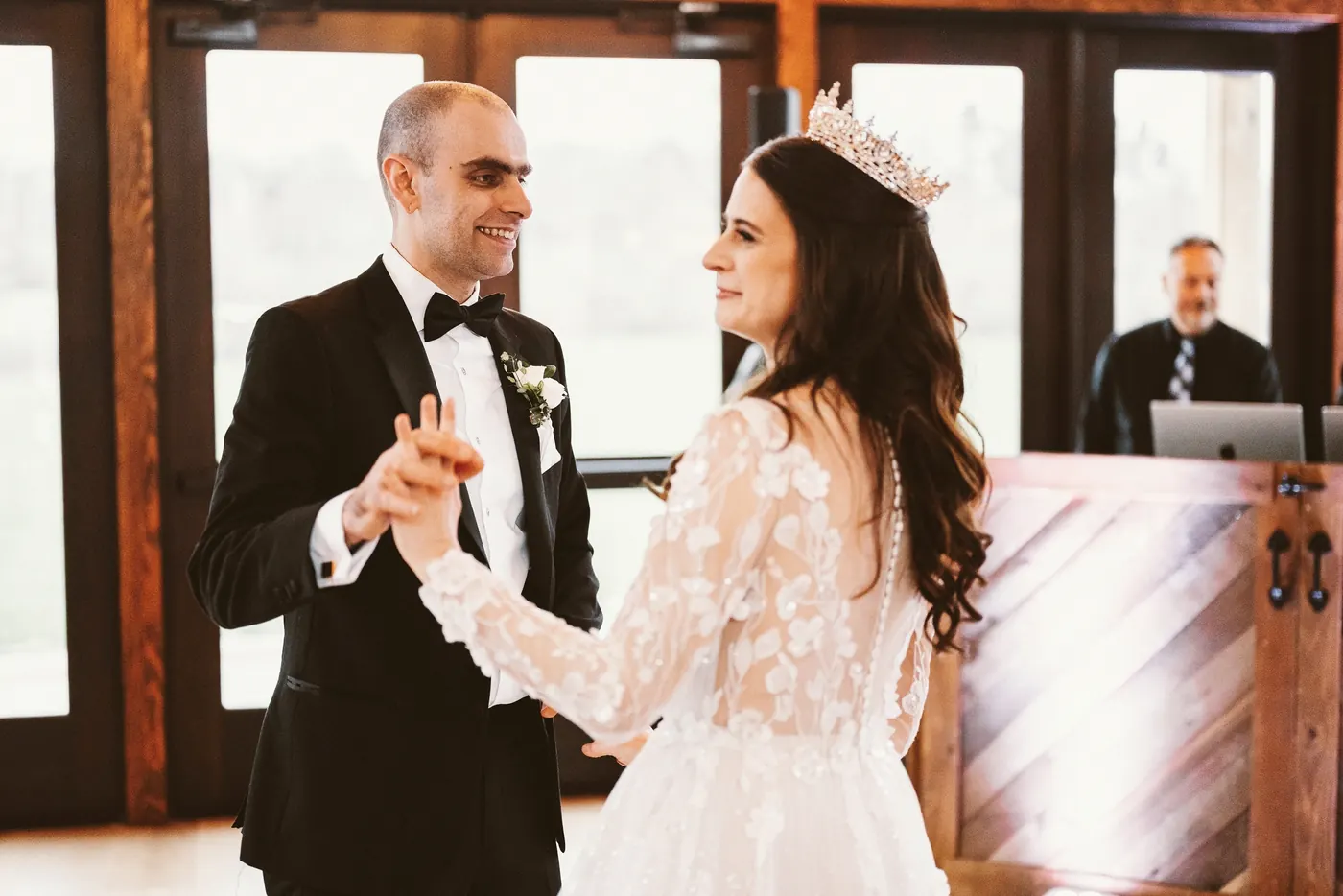 Steve and Maria smiling during their first dance